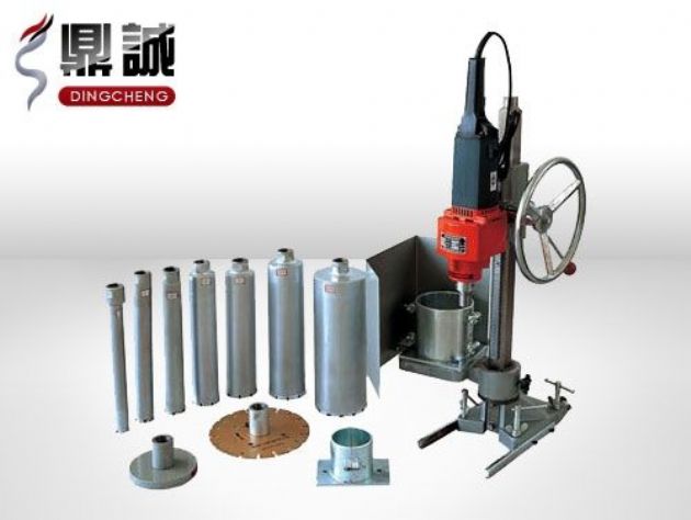 點擊查看詳細信息<br>標題：HZ-15型混凝土鉆孔取芯機 閱讀次數：4788