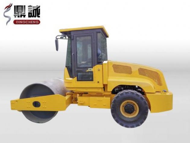 點擊查看詳細信息<br>標題：6噸單鋼輪振動壓路機 閱讀次數：13344