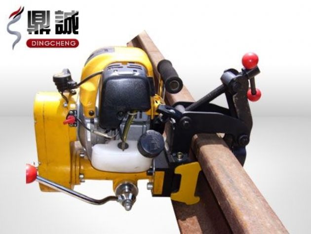 點(diǎn)擊查看詳細(xì)信息<br>標(biāo)題：內(nèi)燃鋼軌鉆孔機(jī) 閱讀次數(shù)：4776