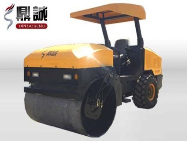 點擊查看詳細信息<br>標題：4噸單鋼輪振動壓路機 閱讀次數：13632